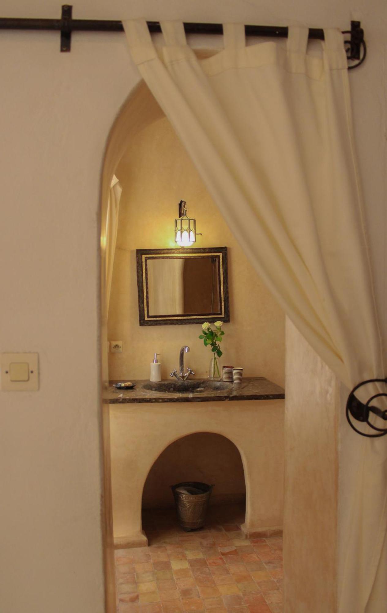Riad Baladin As-Suwajra Zewnętrze zdjęcie